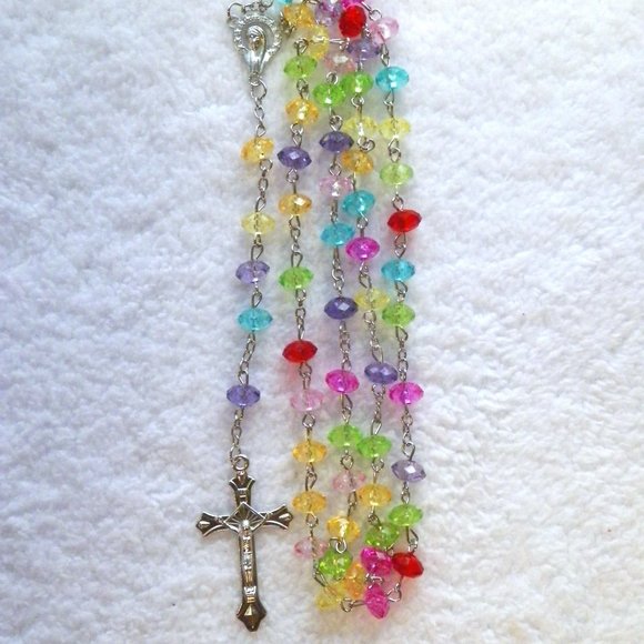 HOST PICK Immaculate Heart of Mary Multicolor Rosary Beads Crucifix with Case - Picture 3 of 13